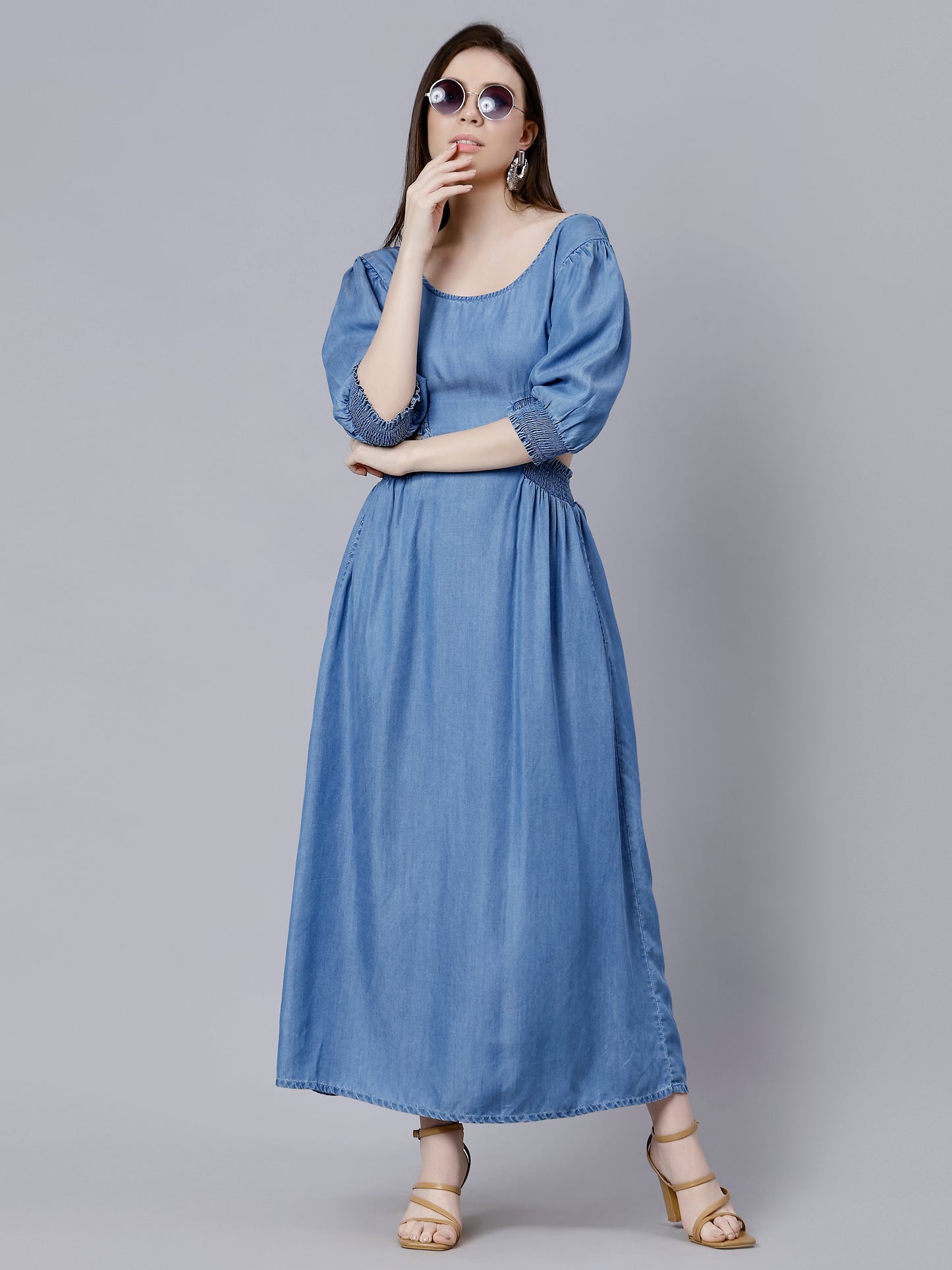 DENIM DRESS WITH A CUT-OUT ON THE WAIST