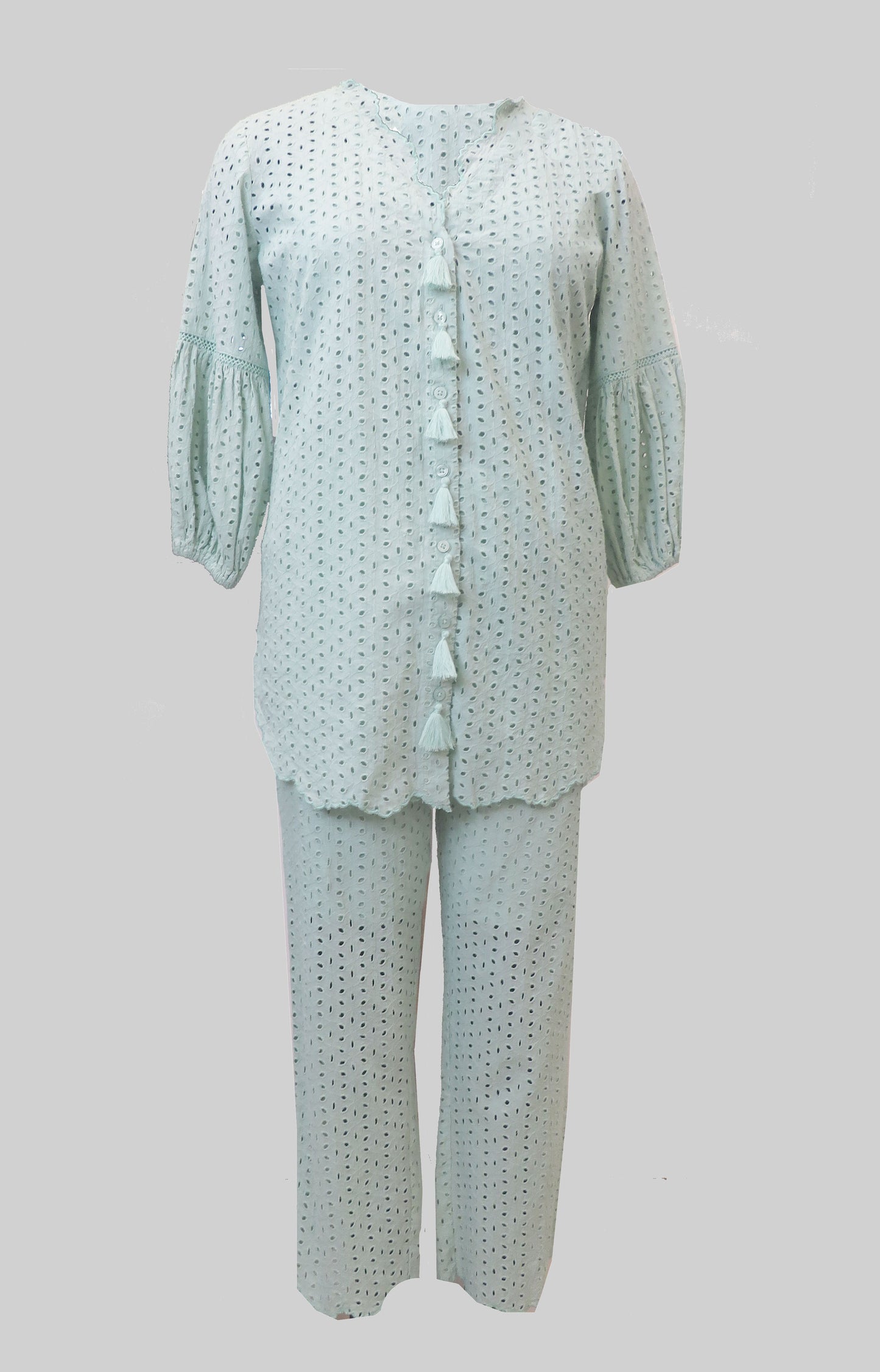 EYELET CO-ORD SET- WITH TASSELS