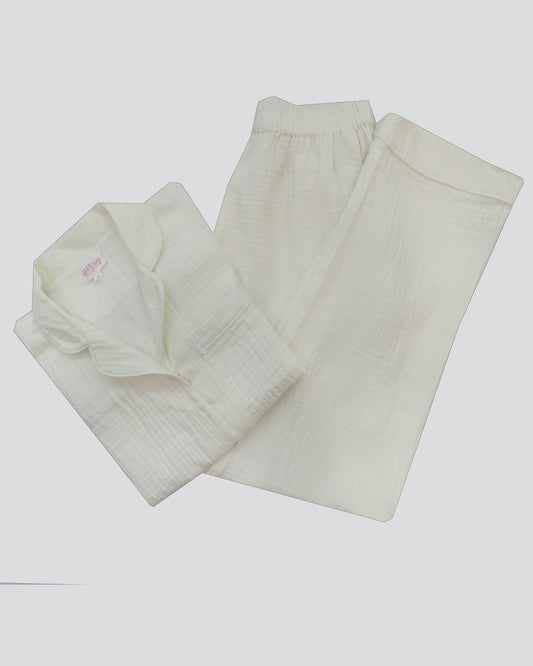 Full Sleeves White Nightsuit Set