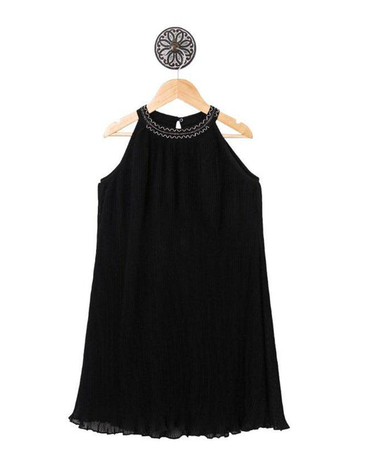 BLACK PLEATED DRESS WITH NECK EMBROIDERY