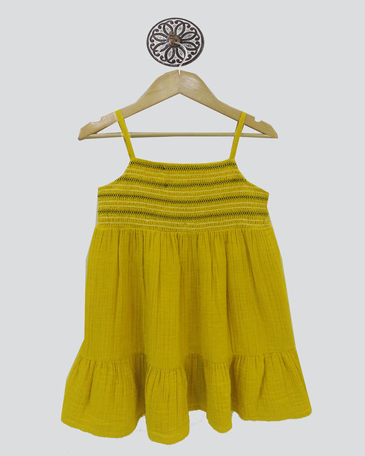 YELLOW TIERED DRESS IN SOFT COTTON DOUBLE WEAVE WITH A ADJUSTABLE SHOULDER STRAP